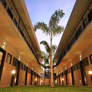 Hotel Com.Viver